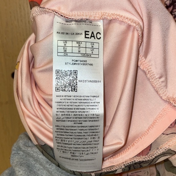 Floral Dress By Guess - Picture 7 of 9